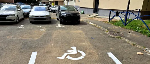 Veteran de război, fără o mână și fără un picior, AMENDAT pentru că a parcat pe un loc al persoanelor cu dizabilități. „Nu e suficient de handicapat
