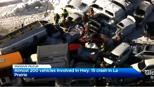 Accident teribil cu morți și zeci de răniți. 200 de mașini implicate! VIDEO în articol