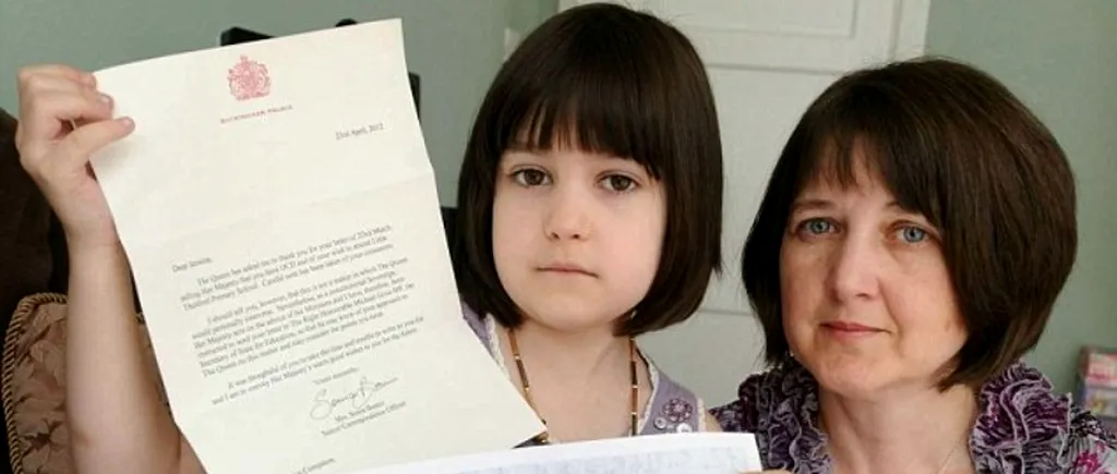 O fetiță i-a cerut ajutorul reginei Marii Britanii pentru a fi primită la școală unde își dorea să meargă