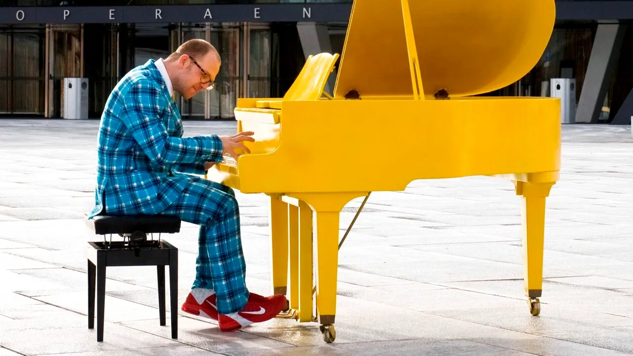 Aksel Kolstad, numit de presa internațională „un Tarantino al pianului clasic”, concertează pe 1 iunie la București