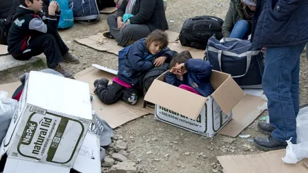 UE și Grecia au semnat un acord pentru construirea unei noi tabere pentru migranți în insula Lesbos