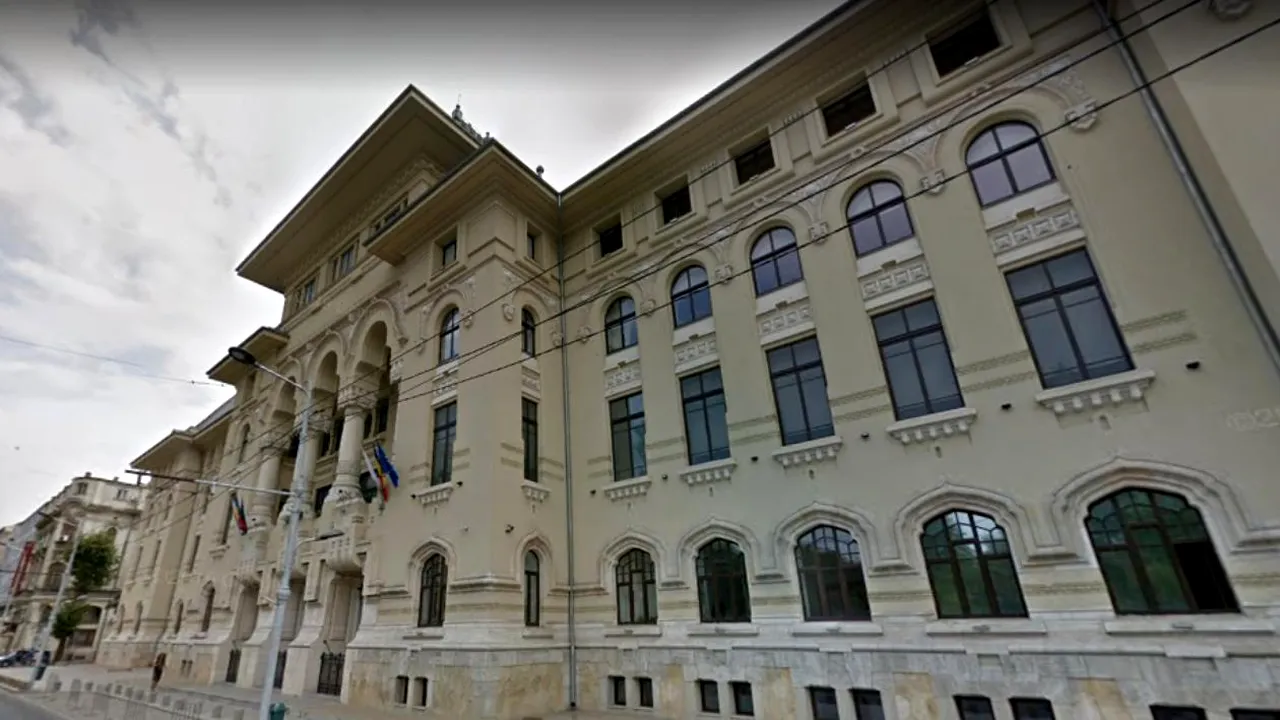 Primăria Capitalei vrea să desființeze compania Cimitire București și cere insolvență pentru „Pază și Securitate”