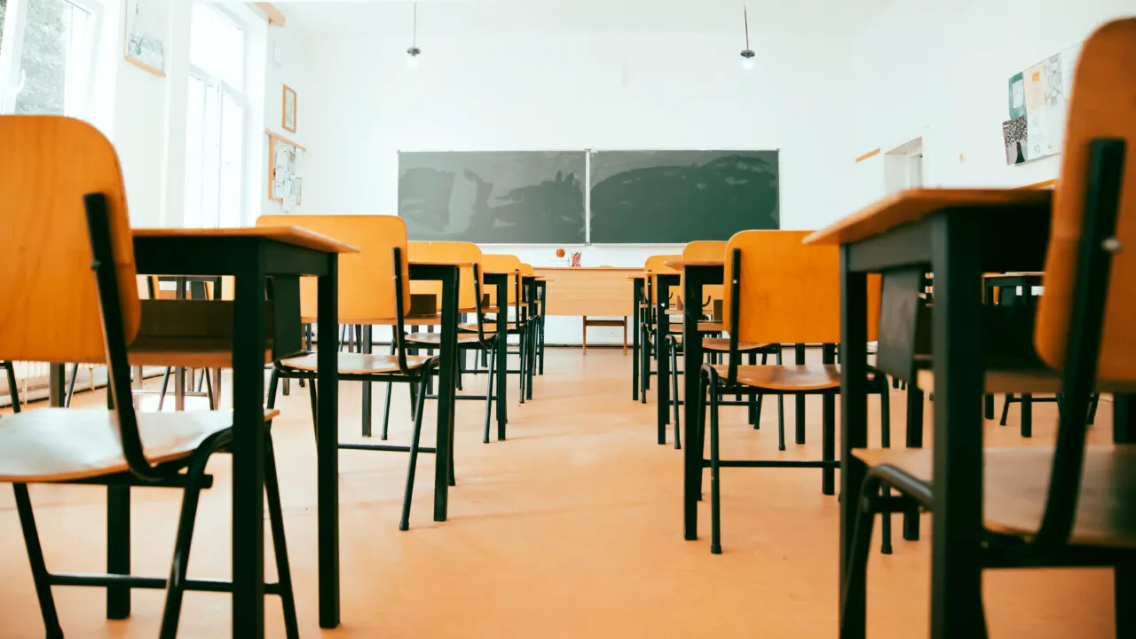 Rezultatele finale la concursul pentru directori de școli. Câți candidați merg mai departe, după contestațiile la proba de competențe