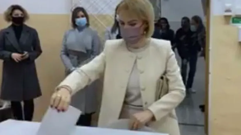 Alegeri parlamentare 2020. Gabriela Firea a votat. Ce a declarat la ieșirea de la urne