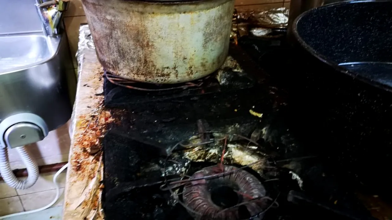 NEREGULI ÎN CARANTINĂ. ANPC a descoperit mâncare expirată și mizerie în camerele persoanelor aflate în carantină/ Amenzi de zeci de mii de lei