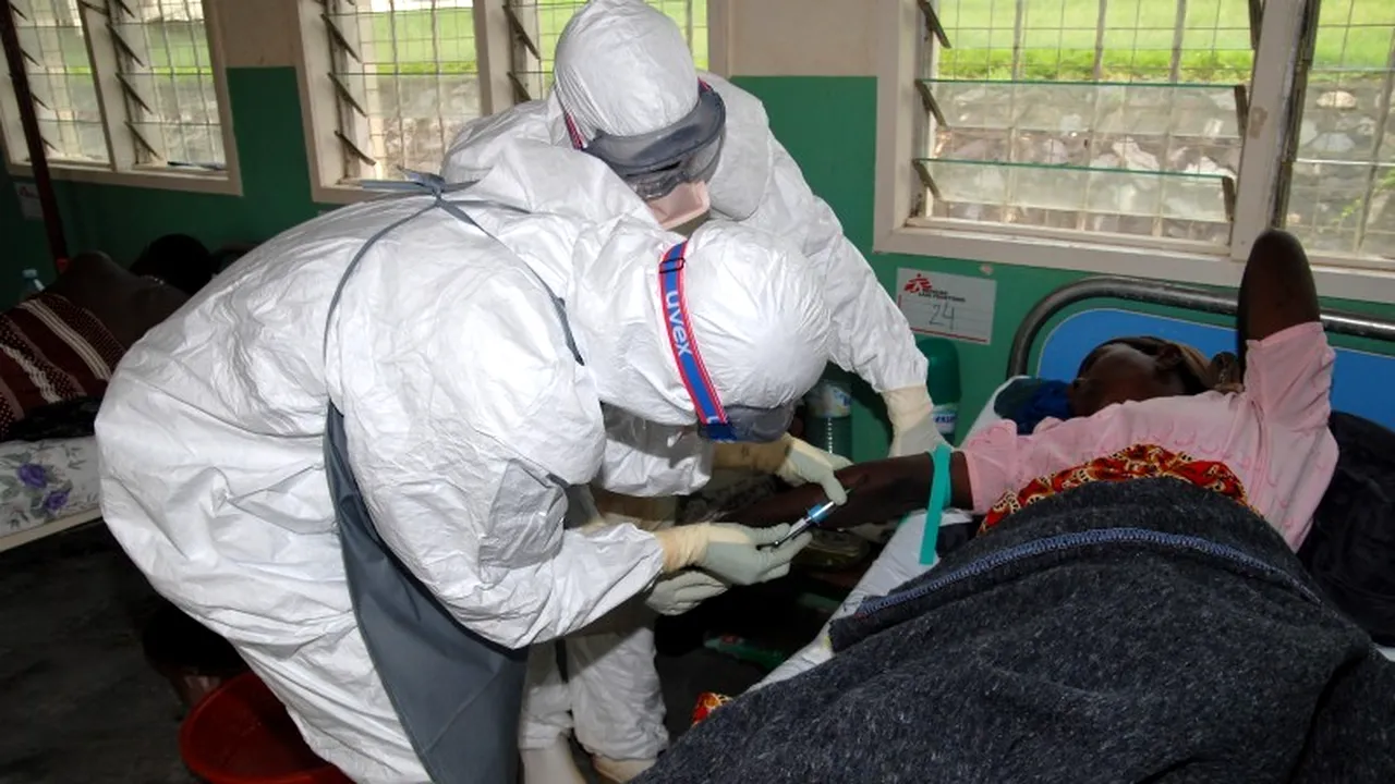 Un hoț a fost infectat cu Ebola după ce a furat telefonul mobil al unei persoane contaminate 