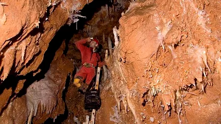 GALERIE FOTO. Bijuteria Apusenilor: Peștera care atrage turiști din toată țara