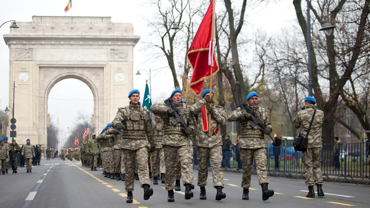 RESTRICȚII în trafic. PARADĂ națională în București și CEREMONIE militară la Alba Iulia