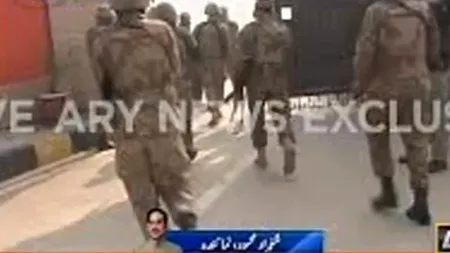 Atac armat într-o universitate din Pakistan. Cel puțin 30 de morți și 60 de răniți. Un profesor și-a salvat elevii din calea teroriștilor, cu prețul vieții