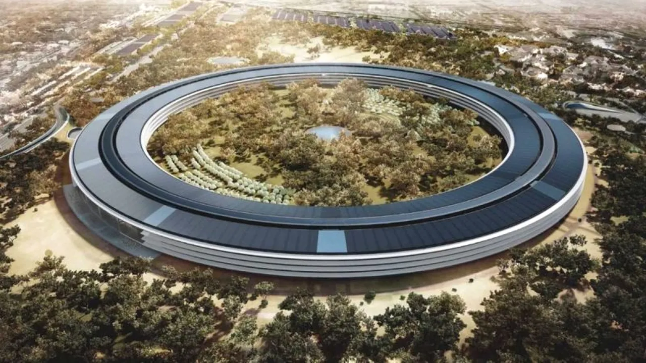 Apple face progrese în construcția sediului 