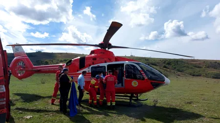 VIDEO | Un copil de 4 ani din Vaslui s-a electrocutat, după ce a atins un cablu al unei instalații electrice improvizate. La fața locului a fost solicitat un elicopter SMURD