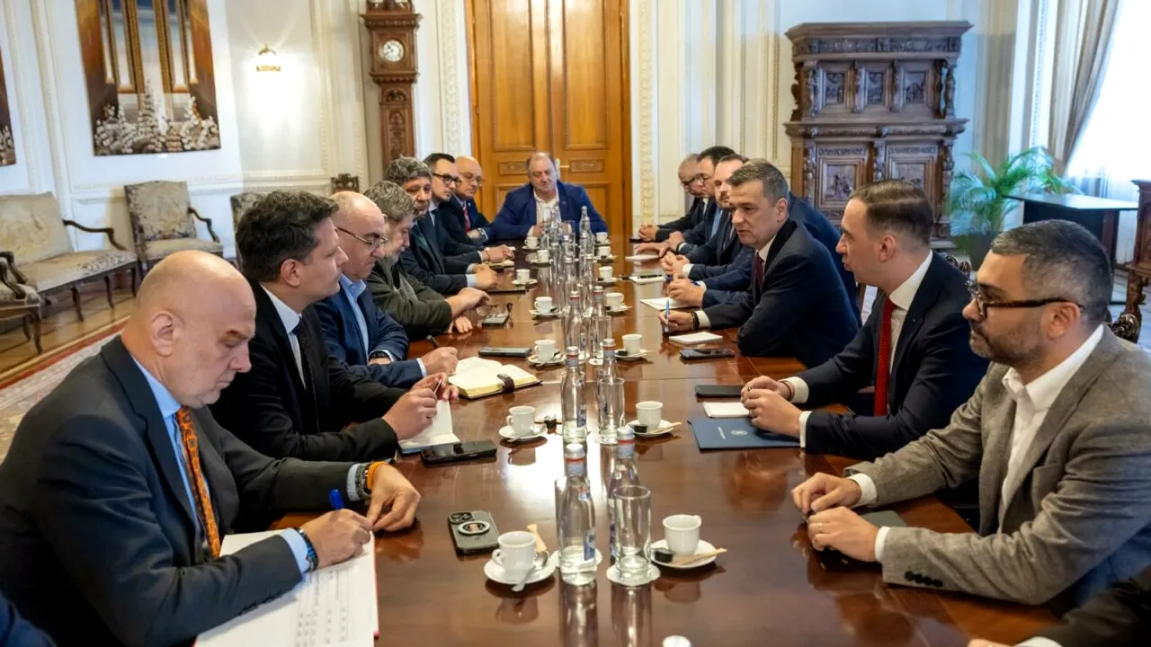 Miniştrii PSD au participat la consultările cu sindicatele. Apoi conducerea partidului a votat retragerea lor din guvern