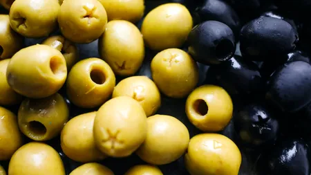 Ce mănânci, de fapt, când cumperi MĂSLINE de la supermarket