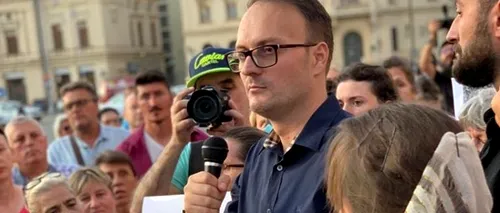 Alexandru Cumpănașu și-a depus candidatura la prezidențiale. Câte semnături a strâns unchiul Alexandrei Măceșanu