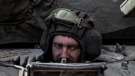 Oficial american din domeniul apărării: Aproximativ două treimi din trupele rusești care erau concentrate în jurul Kievului au părăsit zona