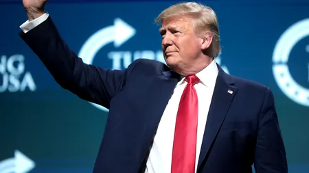 Donald Trump domină primarele republicane din Iowa și își consolidează statutul de candidat favorit pentru alegerile prezidențiale