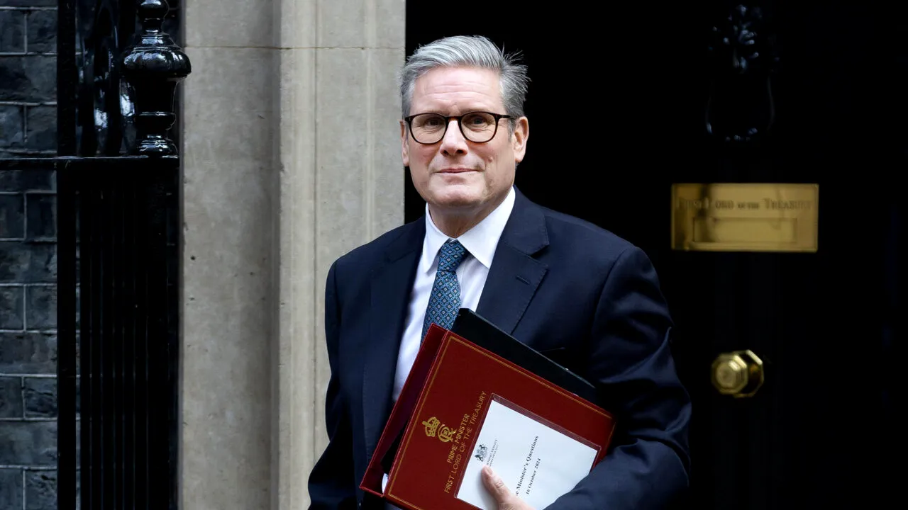 Scandal în Downing Street. Guvernul Marii Britanii, acuzat că a cheltuit peste o jumătate de milion de lire sterline pe influenceri