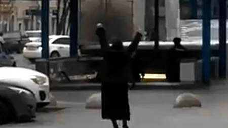 Cine i-a ''comandat'' femeii din Rusia să decapiteze copilul de 4 ani de care avea grijă: ''Am comis atacul la ordinul lui''