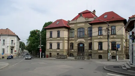 Incendiu într-un spital din Cluj: Un pacient a dat foc unor hârtii care se aflau într-o noptieră / Ce s-a întâmplat cu celelalte persoane din salon