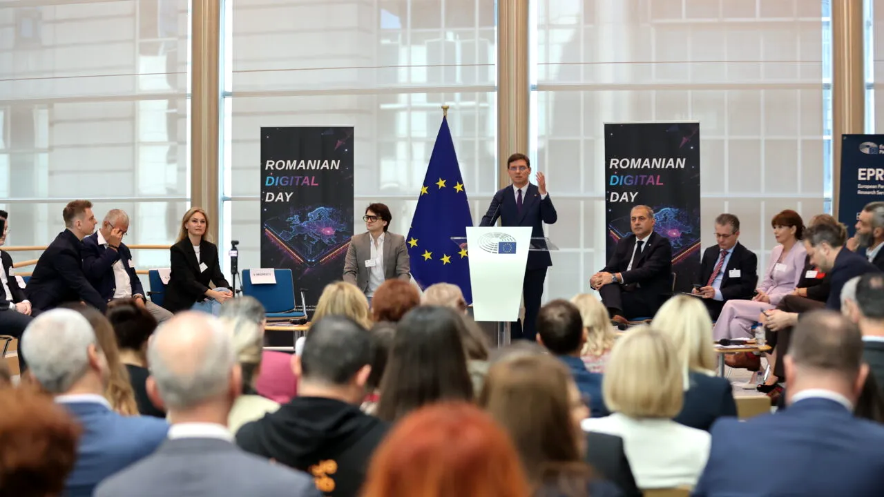 UE vrea să pună pe masă 409 miliarde de euro pentru digitalizare. Cum poate România să devină hub digital al Europei. Mesajul vicepreședintelui PE