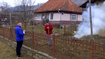 Ce RISCĂ românii care dau foc resturilor vegetale din curţi. Pompierii avertizează că acest obicei poate provoca incendii devastatoare