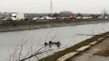 Decizia Primăriei Capitalei, după ce două persoane au murit căzând cu mașina în Dâmbovița