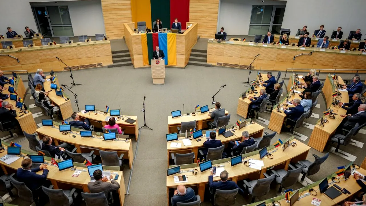 Membru al unui partid de opoziție din Lituania, arestat sub acuzația de SPIONAJ în favoarea Rusiei