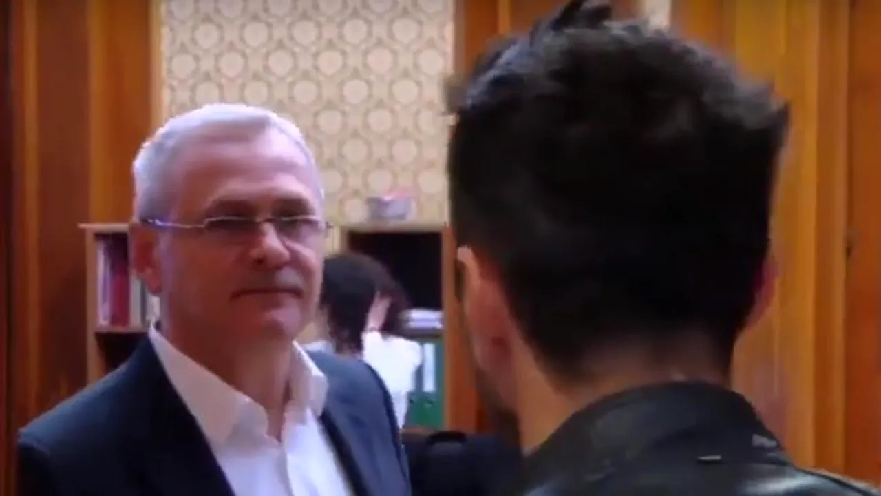 O mizerie umană! Rareș BOGDAN a răbufnit pe Facebook, după ce Dragnea a invitat un reporter LA BAIE

