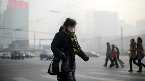 Speriați de poluare, chinezii cumpără „aer curat îmbuteliat din Canada
