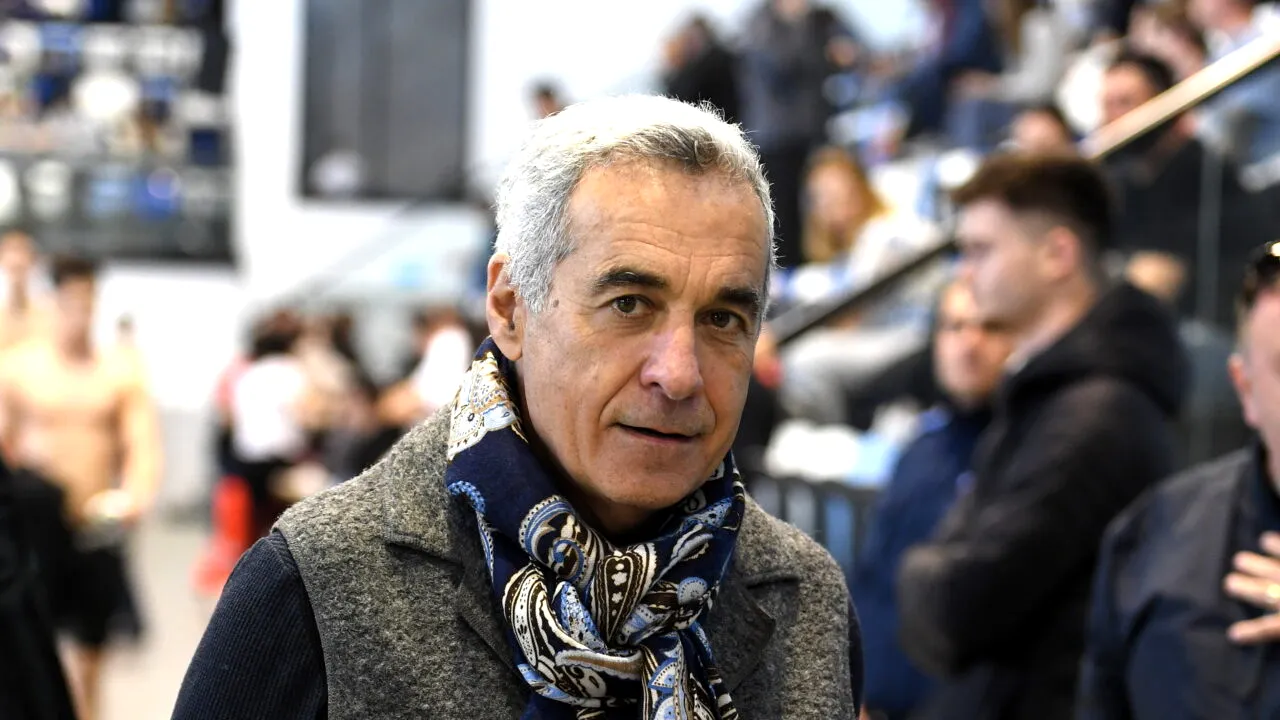 Călin Georgescu, surprins fără bodyguarzi la o competiție națională la care a asistat și soția sa