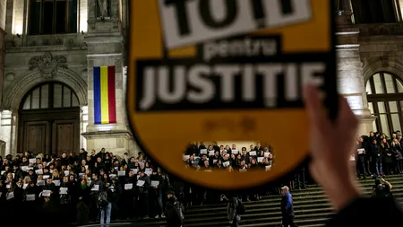 Lupta titanilor - Iohannis vs CCR