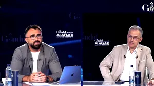 Răzvan Dumitrescu ironizează propaganda care a întors armele: „S-a creat un dâmb în zona supraviețuirii domnului Bolojan în funcția de la Palatul Victoria”