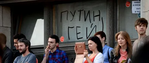 Anchetă în urma apariției unor inscripții insultătoare anti-Putin pe zidurile Parlamentului rus