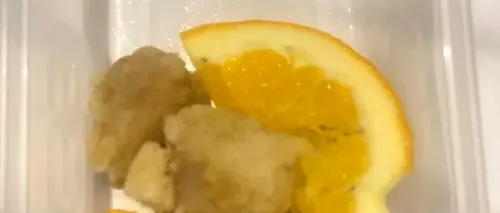 O femeie a comandat online SOMON cu portocale. Ce a primit, în schimb