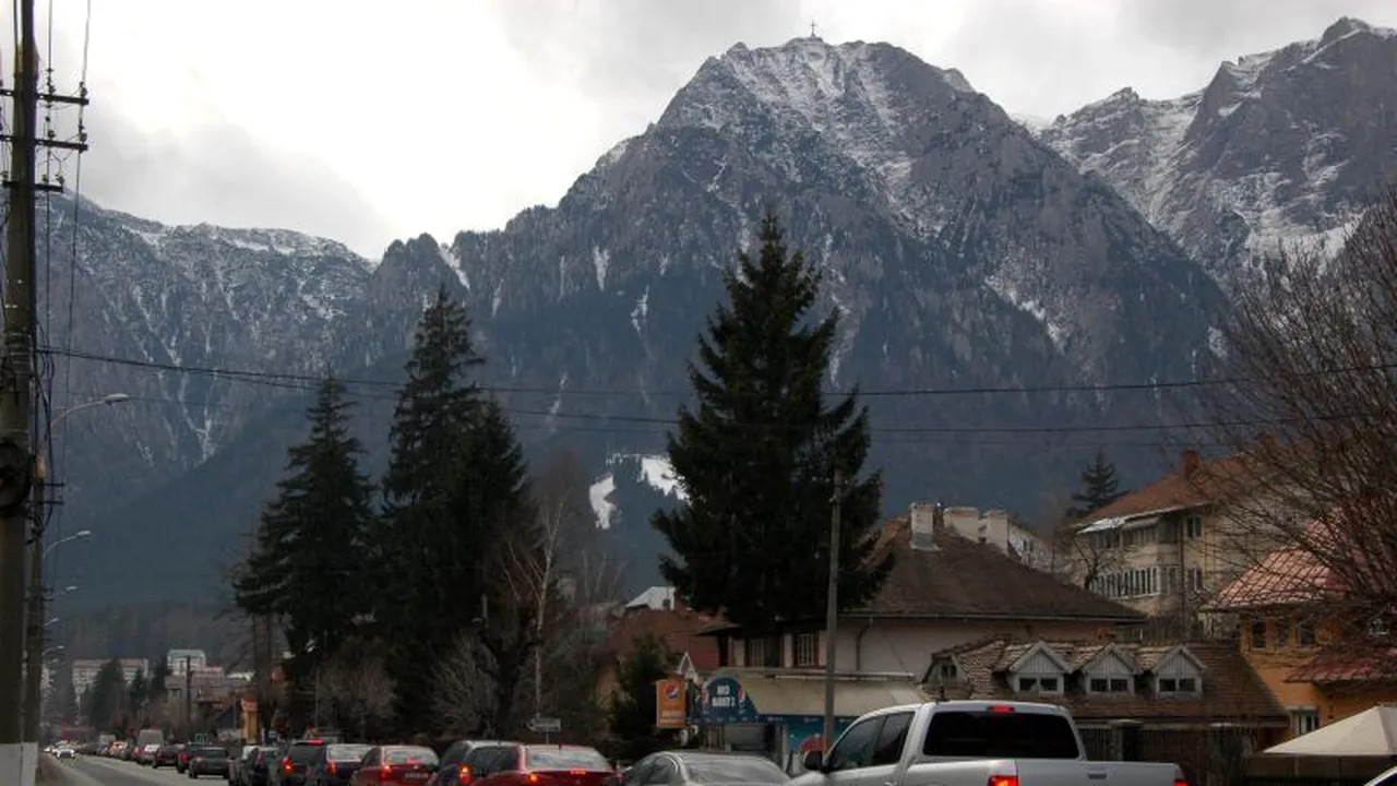 DN 1, aglomerat în zona stațiunilor de pe Valea Prahovei, Poliția recomandă ruta alternativă DN 1A