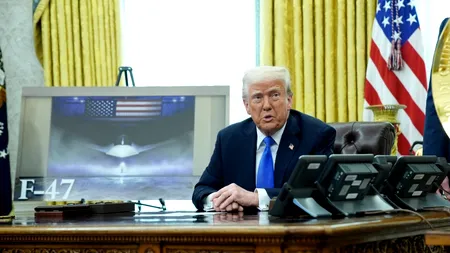 Donald Trump a retras autorizaţiile de securitate pentru Kamala Harris şi Hillary Clinton