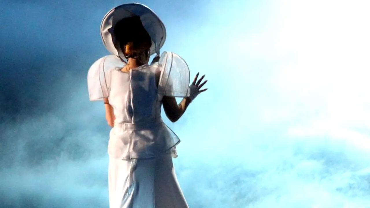 DETALIUL de la CONCERTUL LADY GAGA pe care fanii nu l-au putut vedea. 