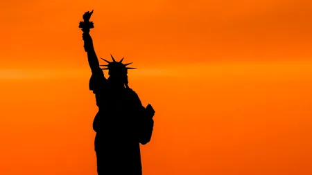 Ambasada Americii îi avertizează pe românii care încalcă legile în SUA. Riscă sancțiuni grave: interdicția permanentă de a nu mai primi viză pe viață