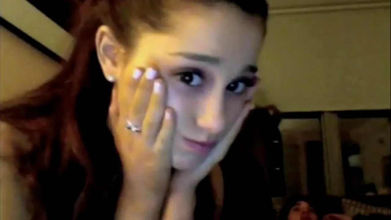 VIDEO. Experiment nereușit. Ce se întâmplă atunci când îți lași iubitul să te machieze