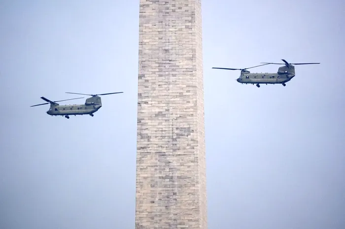 SUA s&#259;rb&#259;toresc 250 de ani de la &icirc;nfiin&#539;area armatei americane cu o parad&#259; militar&#259;. Ceremonia coincide cu ziua de na&#537;tere a pre&#537;edintelui Trump