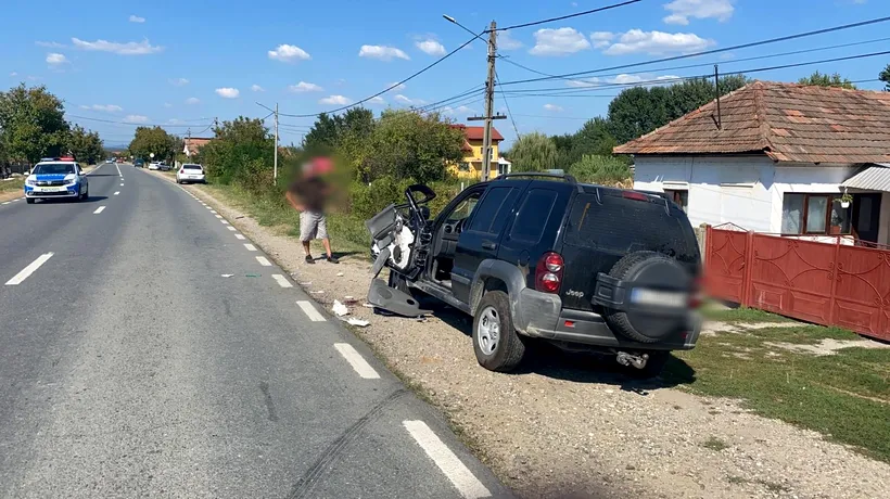 Un șofer din Olt, aflat în prag de comă alcoolică, a produs un grav accident în Vâlcea. A acroșat un bărbat care tocmai urca în mașina personală