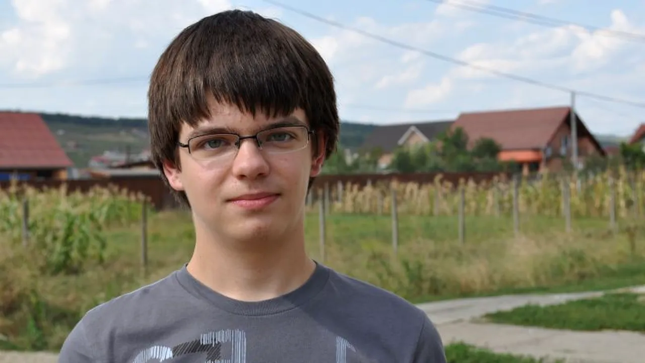 Un elev român, olimpic internațional la informatică, este ofertat de trei universități americane