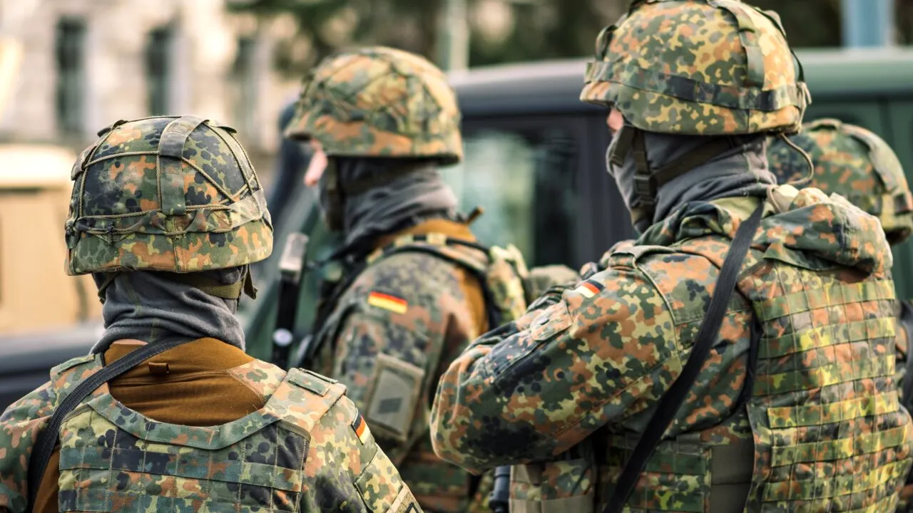 Germania ia în calcul revenirea la serviciul militar obligatoriu până în 2027