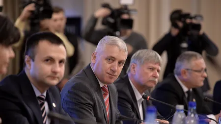 Cine-l înlocuiește pe Țuțuianu la șefia Comisiei SRI