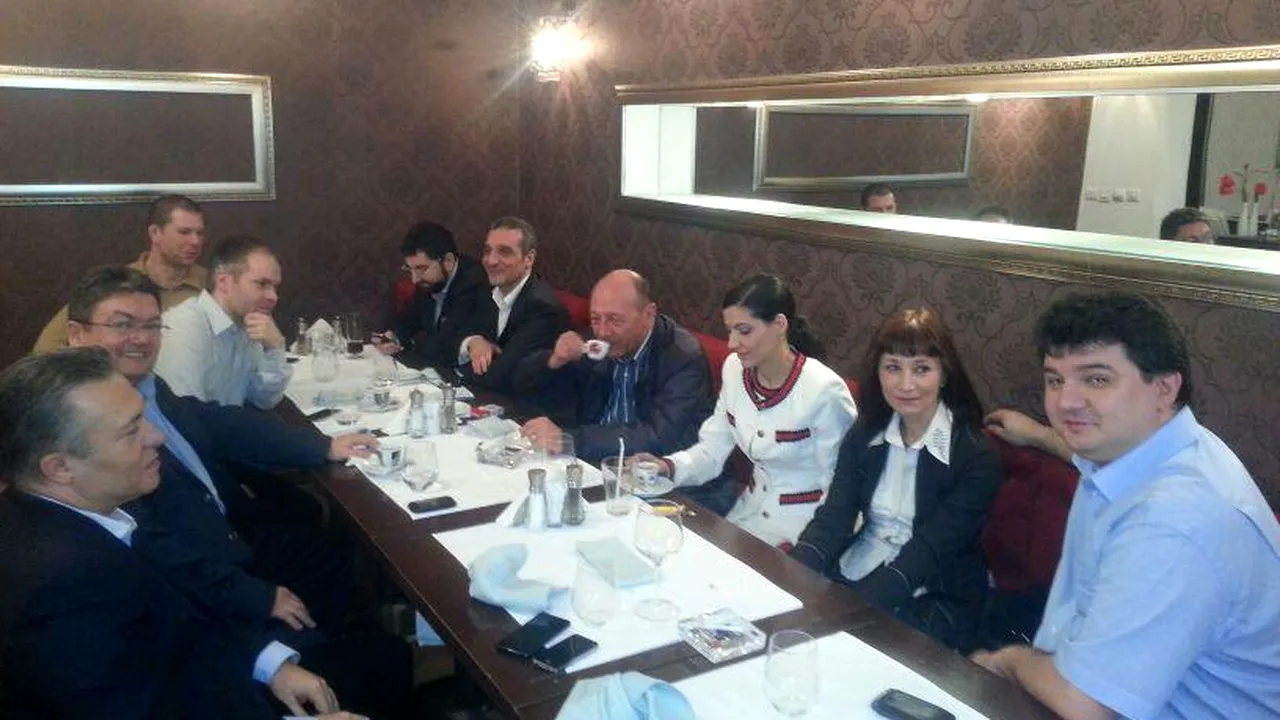 Băsescu sesizează CCR pentru legea care bloca Mișcarea Populară