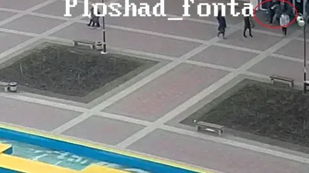 Rusia, acuzată de oficialii ucraineni că l-a răpit pe primarul orașului Melitopol. Momentul când a fost săltat de presupuși soldați ruși, surprins pe camerele de supraveghere