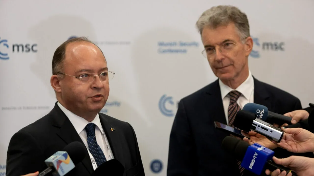 GALERIE FOTO - Miniștrii de externe din cele 30 de țări membre NATO vin astăzi la București