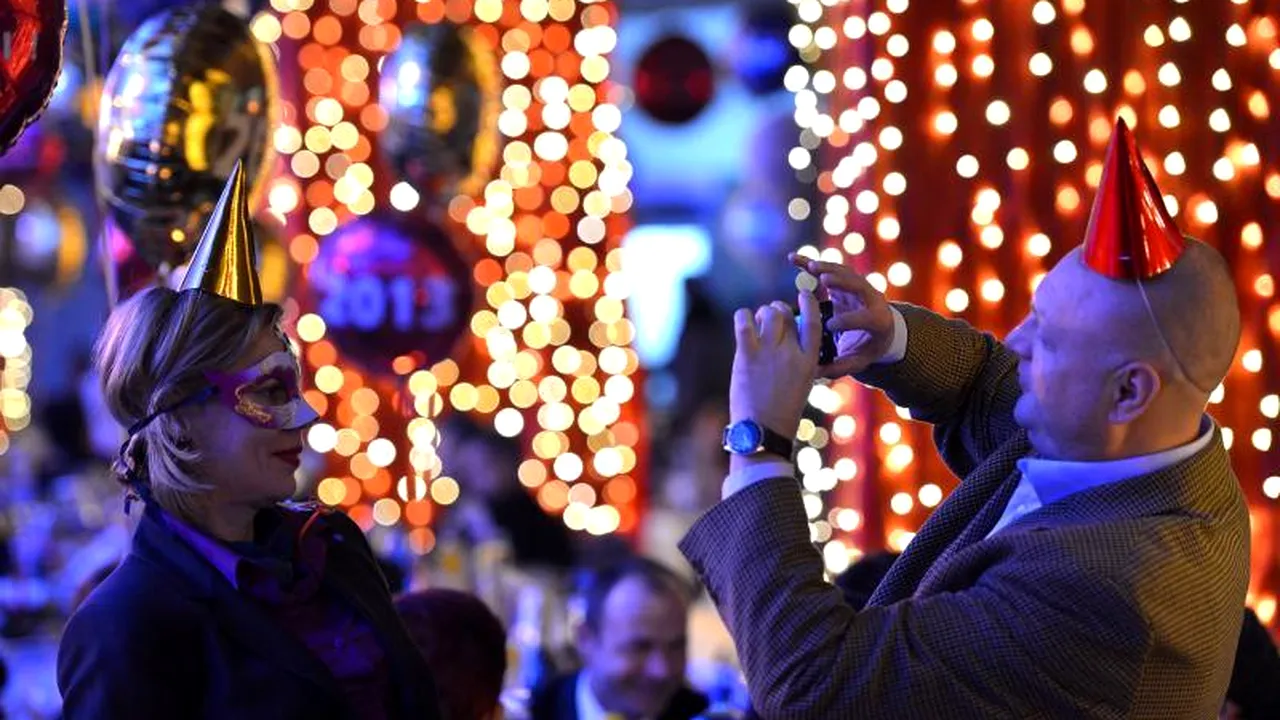 Românii plătesc până la 3.000 de euro pentru Revelion 2015 pe Valea Prahovei. 