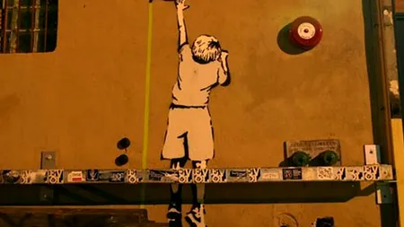 Cel mai cunoscut artist stradal din lume își vinde operele la un stand din New York, cu câteva zeci de dolari