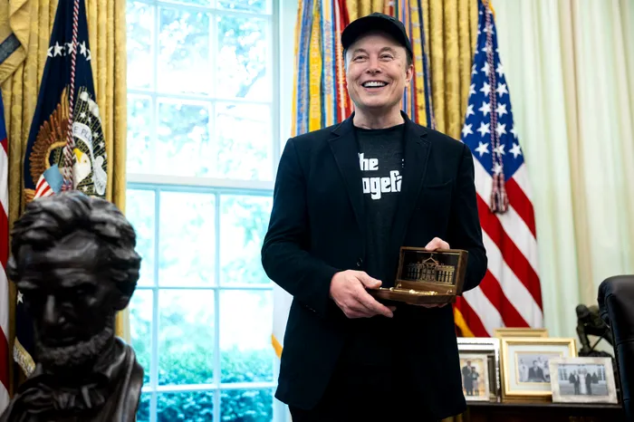 Elon Musk susține că „economisirea pentru pensie va fi irelevantă”, în următoarele 2 decenii. „Nu va conta”